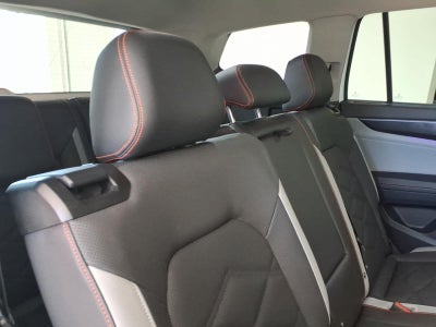 2026 Volkswagen Atlas 2.0T Peak Edition 4MOTION
