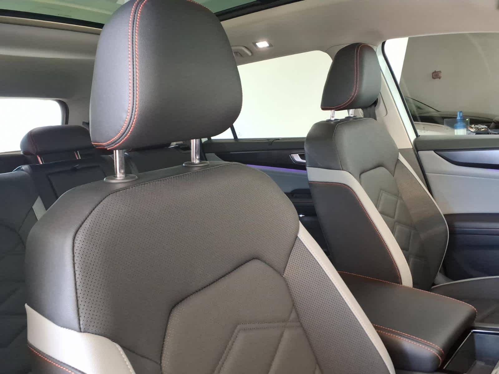 2026 Volkswagen Atlas 2.0T Peak Edition 4MOTION