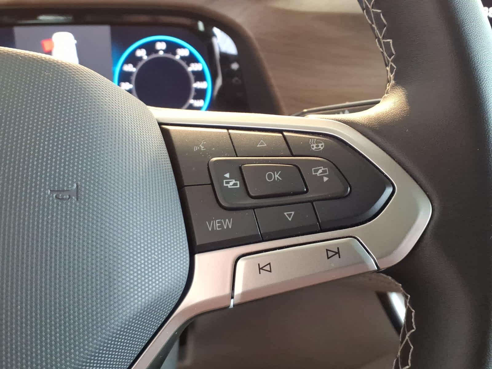 2024 Volkswagen Atlas 2.0T SE w/Technology FWD
