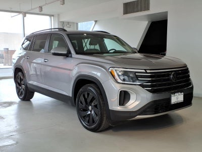 2024 Volkswagen Atlas 2.0T SE w/Technology FWD