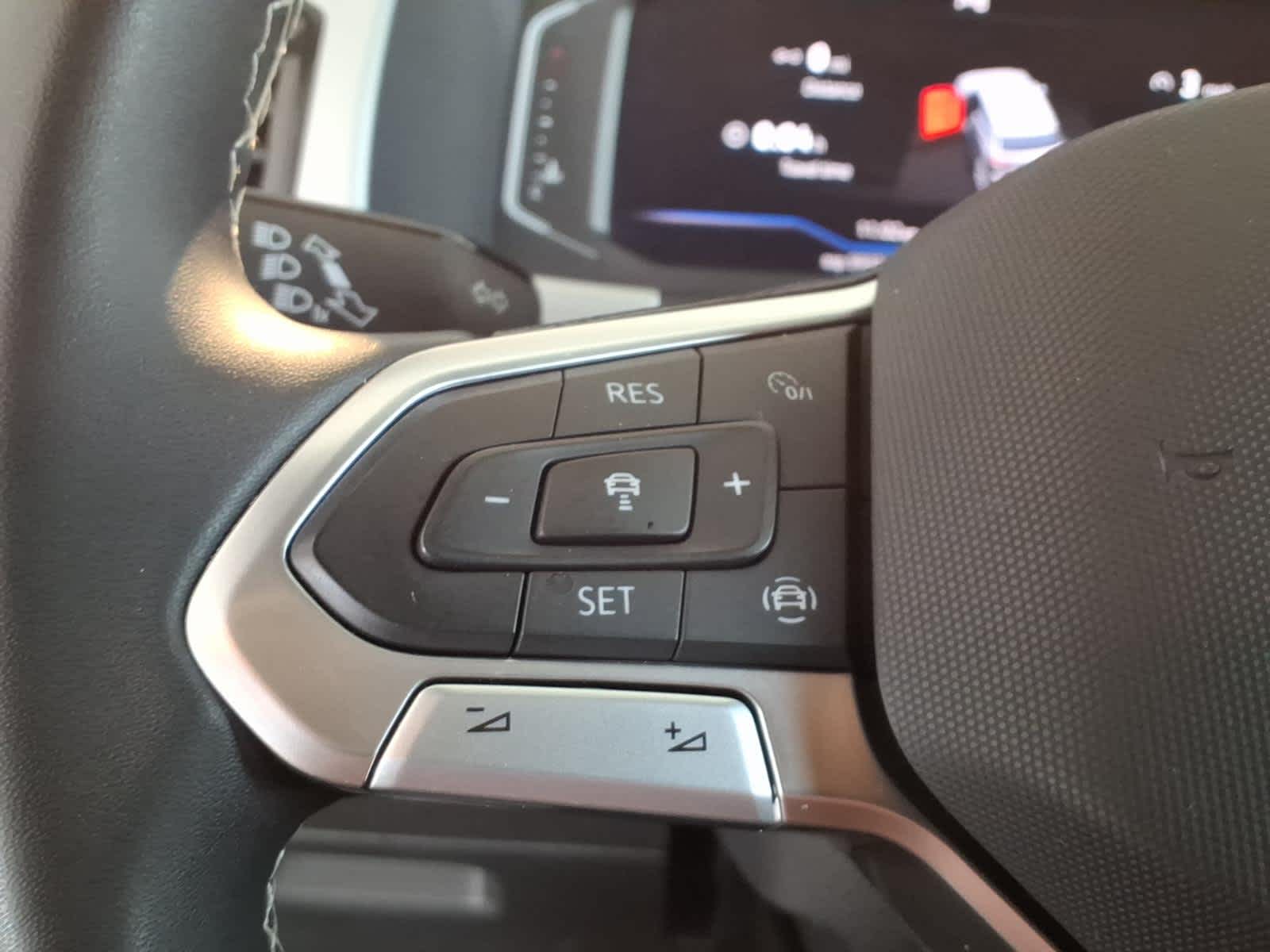 2023 Volkswagen Atlas Cross Sport 3.6L V6 SE w/Technology 4MOTION