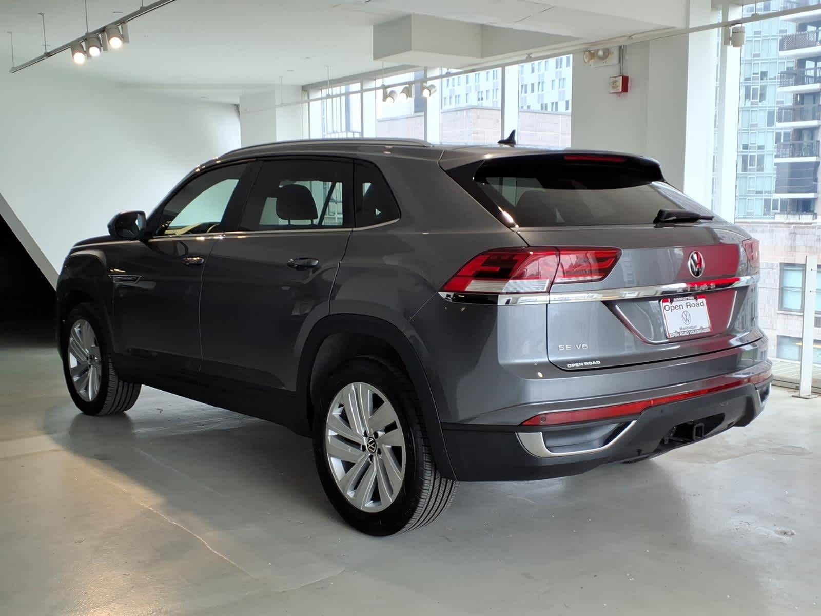 2023 Volkswagen Atlas Cross Sport 3.6L V6 SE w/Technology 4MOTION