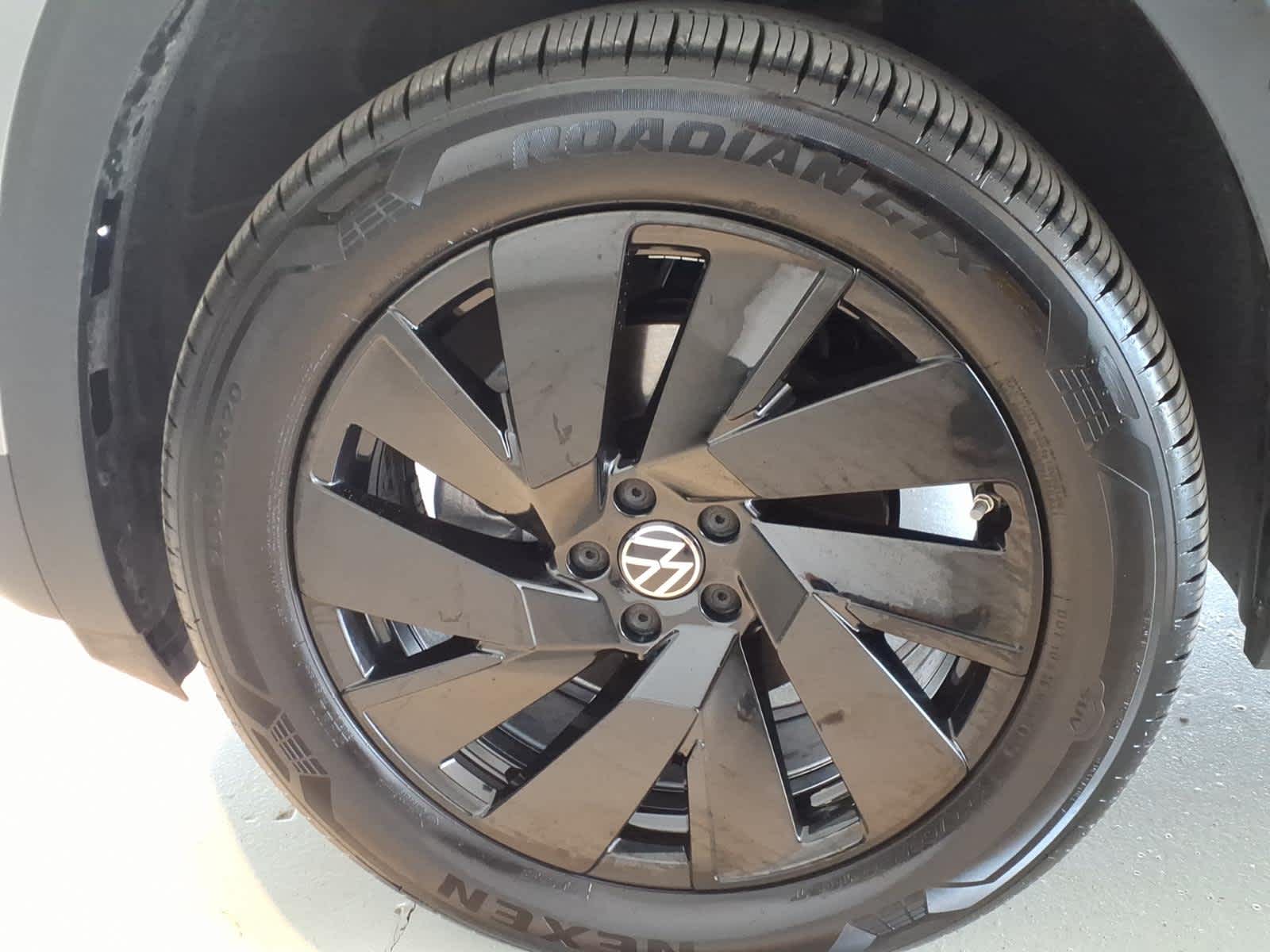 2026 Volkswagen Atlas 2.0T SE w/Technology 4MOTION