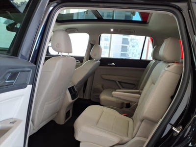 2022 Volkswagen Atlas 2.0T SE w/Technology 4MOTION