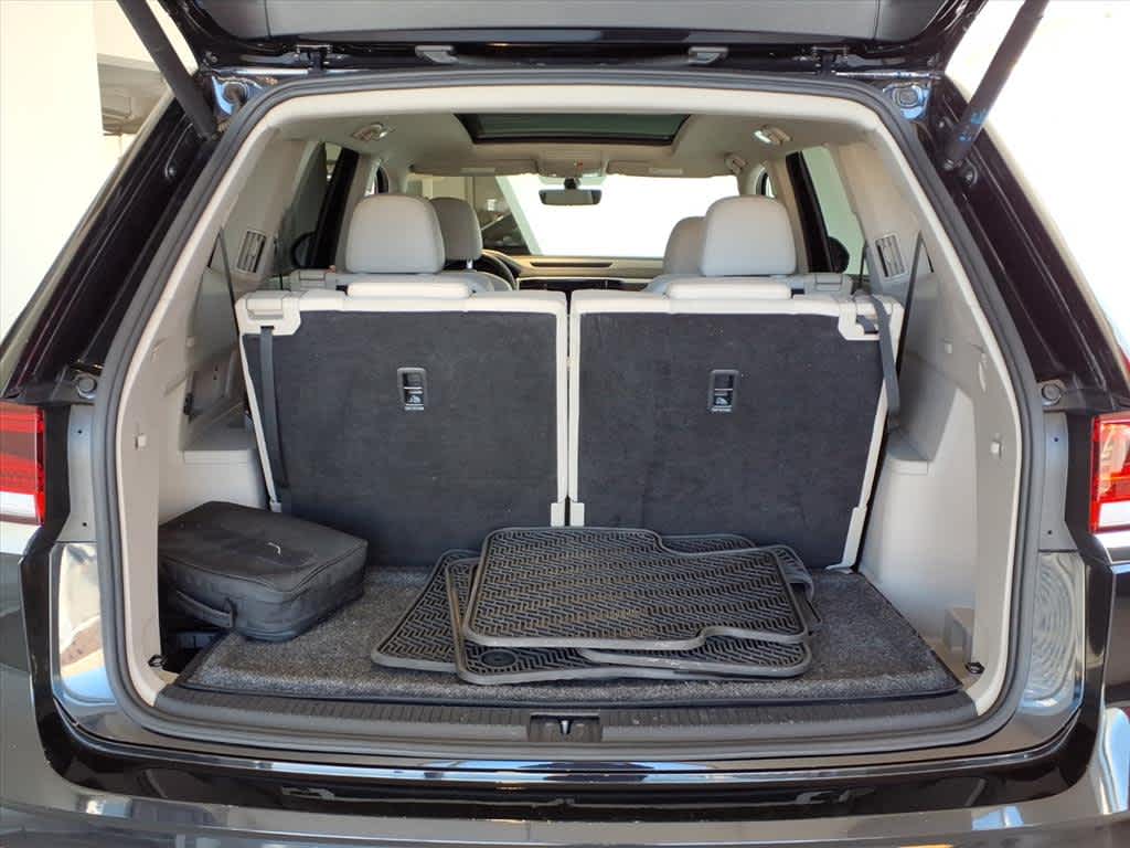 2022 Volkswagen Atlas 2.0T SE w/Technology 4MOTION