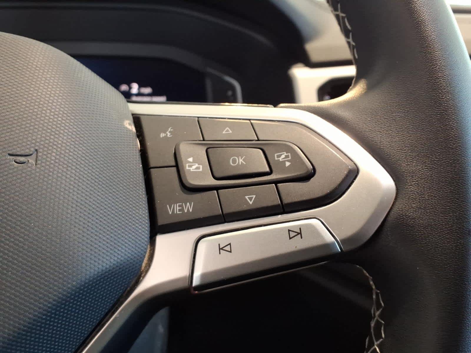 2023 Volkswagen Atlas 3.6L V6 SE w/Technology 4MOTION