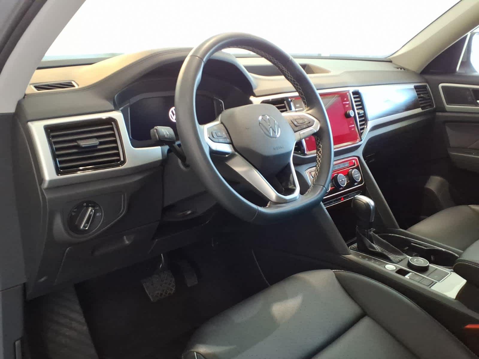 2023 Volkswagen Atlas 3.6L V6 SE w/Technology 4MOTION