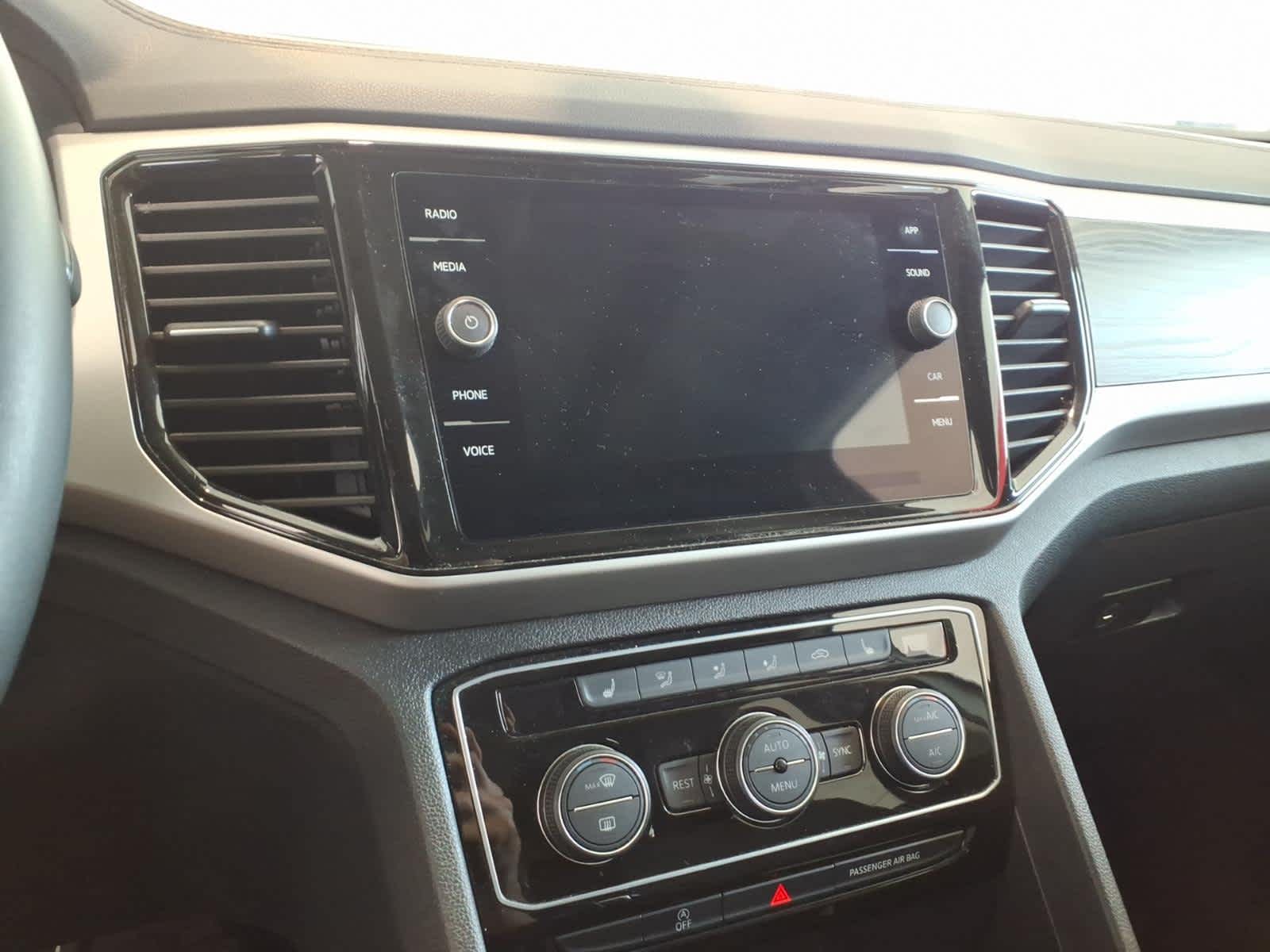 2023 Volkswagen Atlas 3.6L V6 SE w/Technology 4MOTION