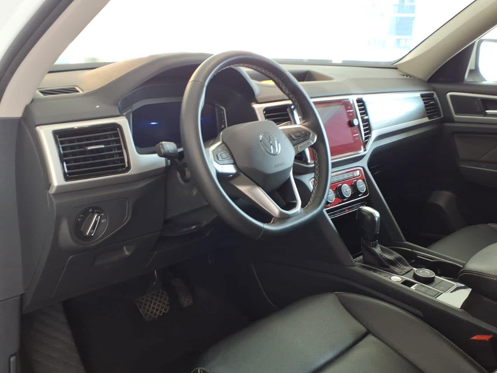 2023 Volkswagen Atlas 3.6L V6 SE w/Technology 4MOTION