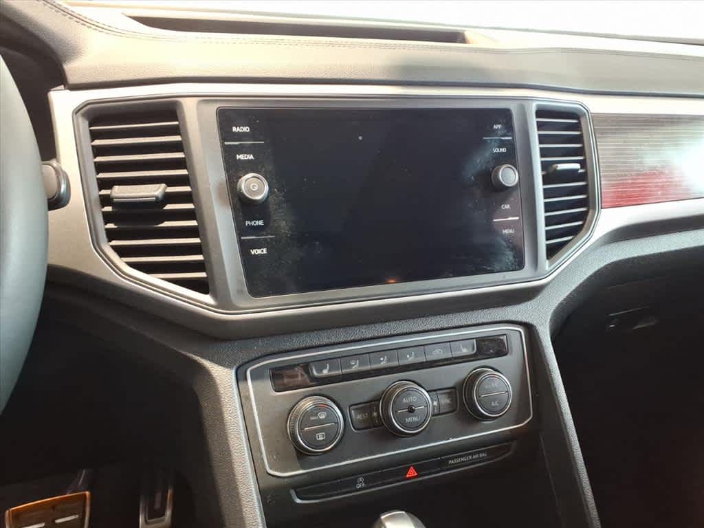 2020 Volkswagen Atlas 3.6L V6 SE w/Technology R-Line 4MOTION