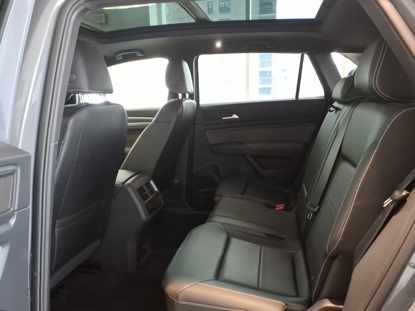 2021 Volkswagen Atlas Cross Sport 3.6L V6 SEL R-Line 4MOTION