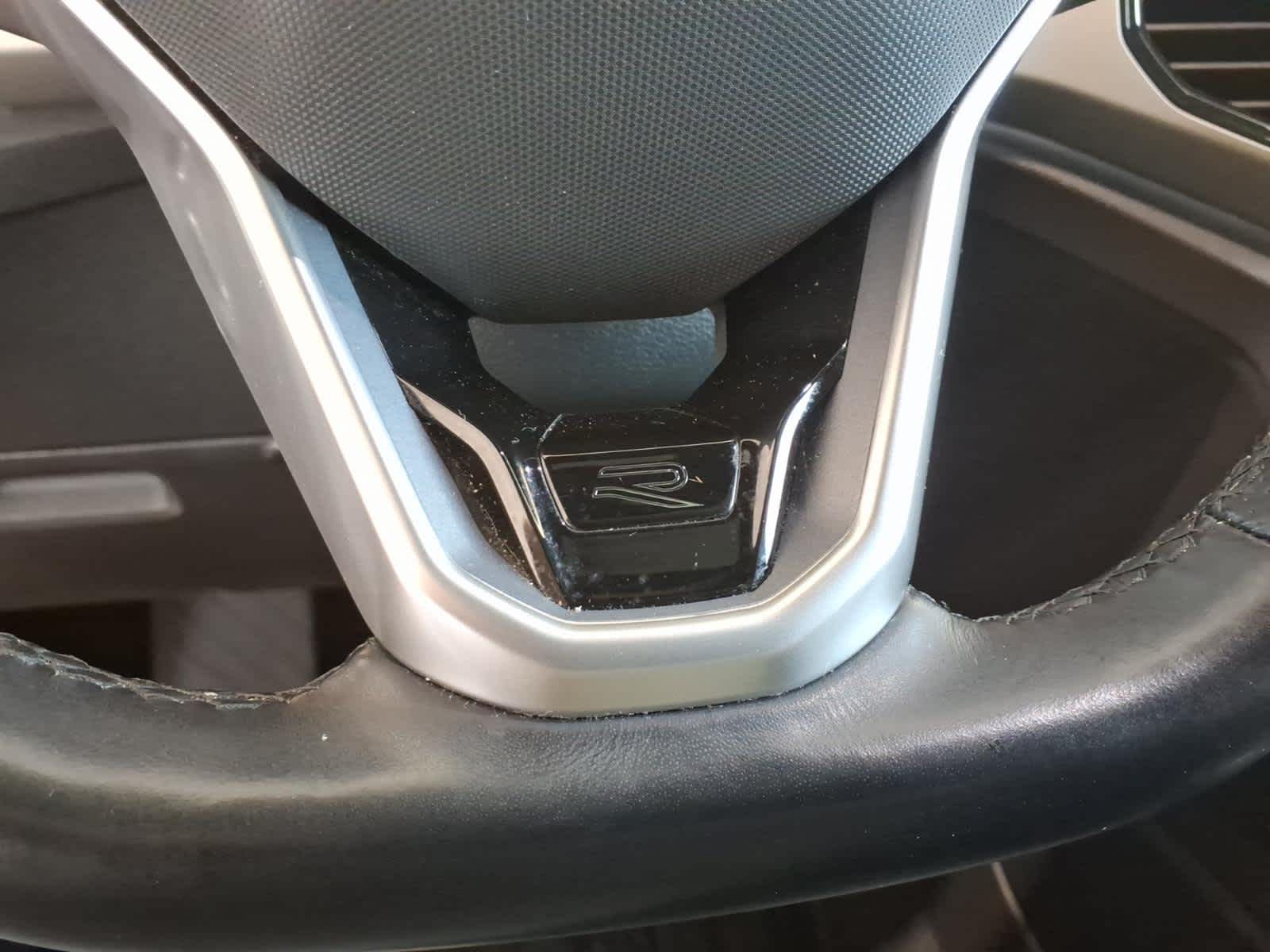 2021 Volkswagen Atlas Cross Sport 3.6L V6 SEL R-Line 4MOTION