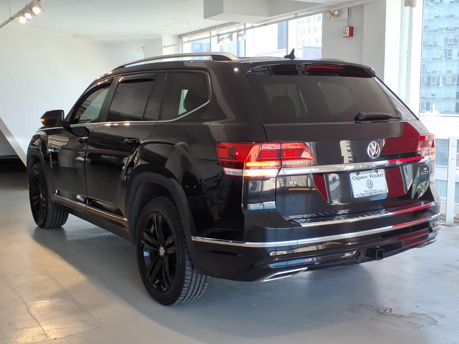 2019 Volkswagen Atlas 3.6L V6 SE w/Technology R-Line 4MOTION