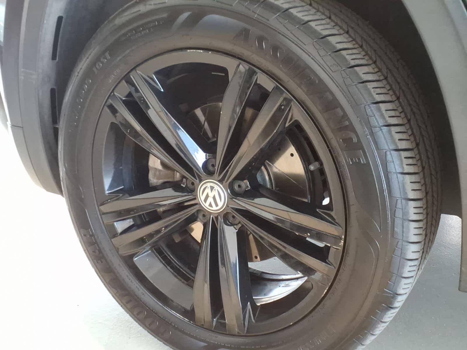 2019 Volkswagen Atlas 3.6L V6 SE w/Technology R-Line 4MOTION