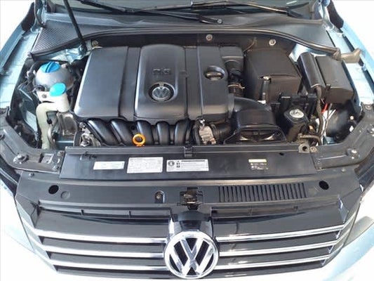 2013 Volkswagen Passat 4dr Sdn 2.5L Auto SE w/Sunroof PZEV in Bridgewater, NJ - Open Road Automotive Group