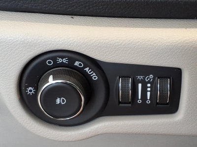 2018 Chrysler Pacifica Hybrid Limited FWD