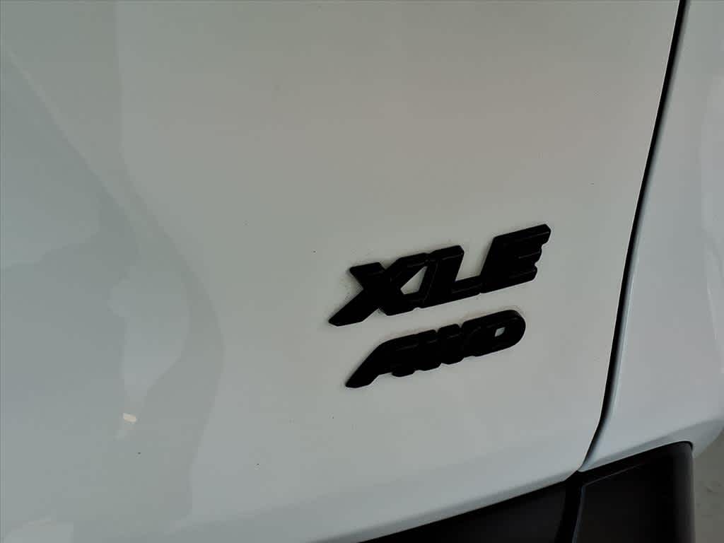 2023 Toyota RAV4 XLE AWD