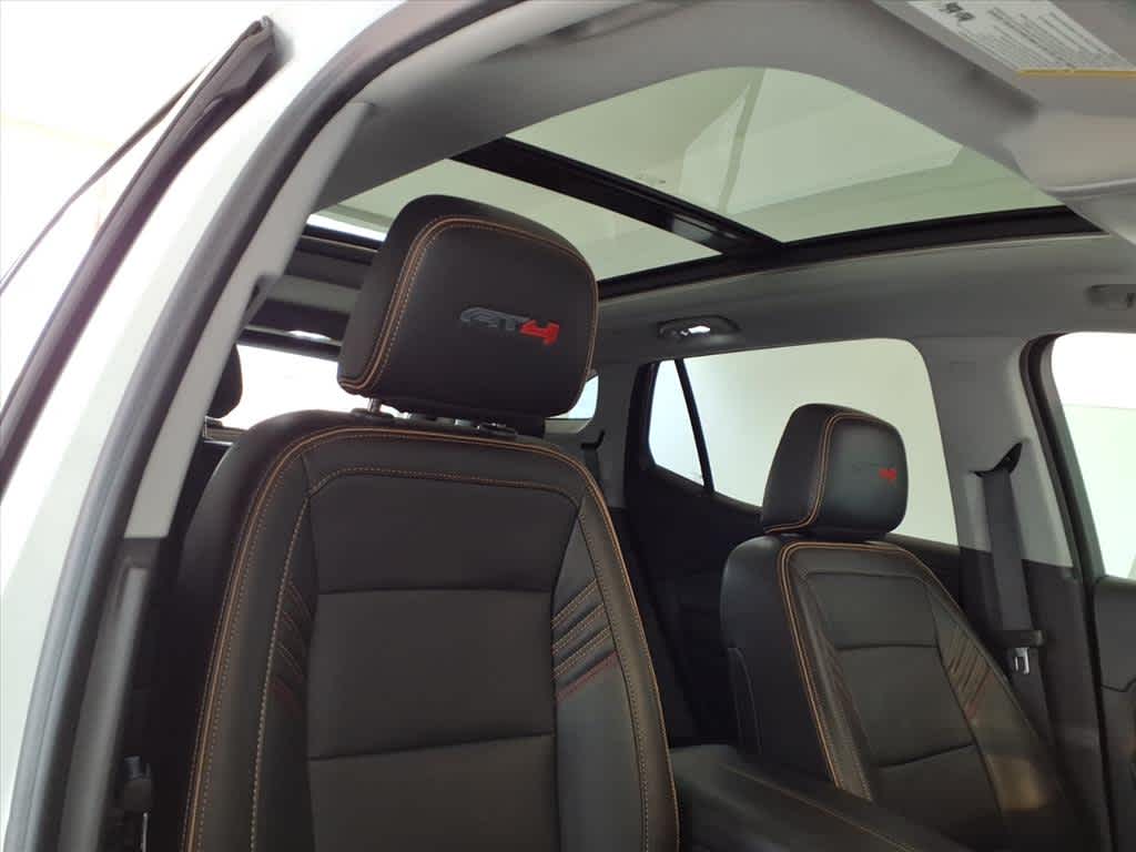 2022 GMC Terrain AWD 4dr AT4