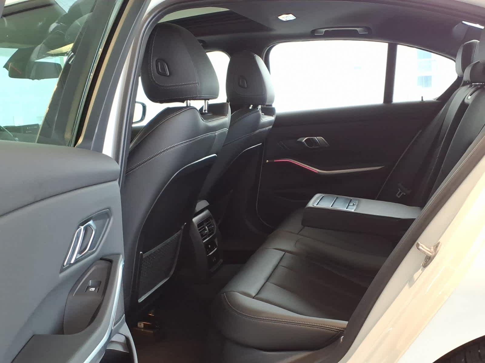 2023 BMW 3 Series 330i xDrive Sedan