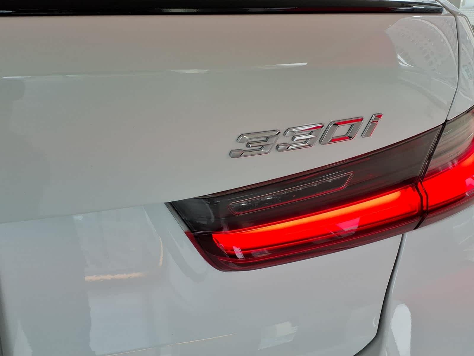 2023 BMW 3 Series 330i xDrive Sedan