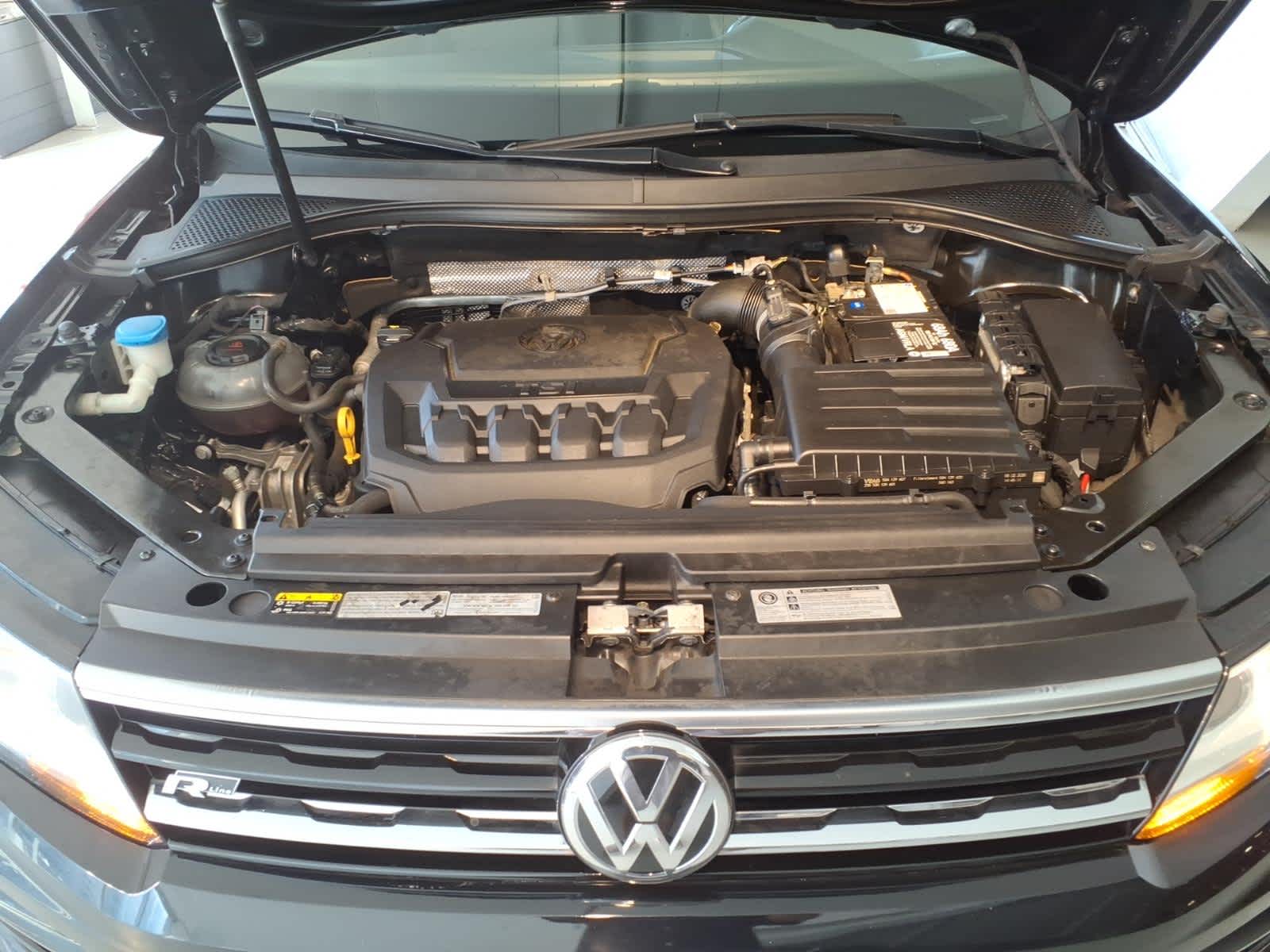 2020 Volkswagen Tiguan 2.0T SE R-Line Black 4MOTION