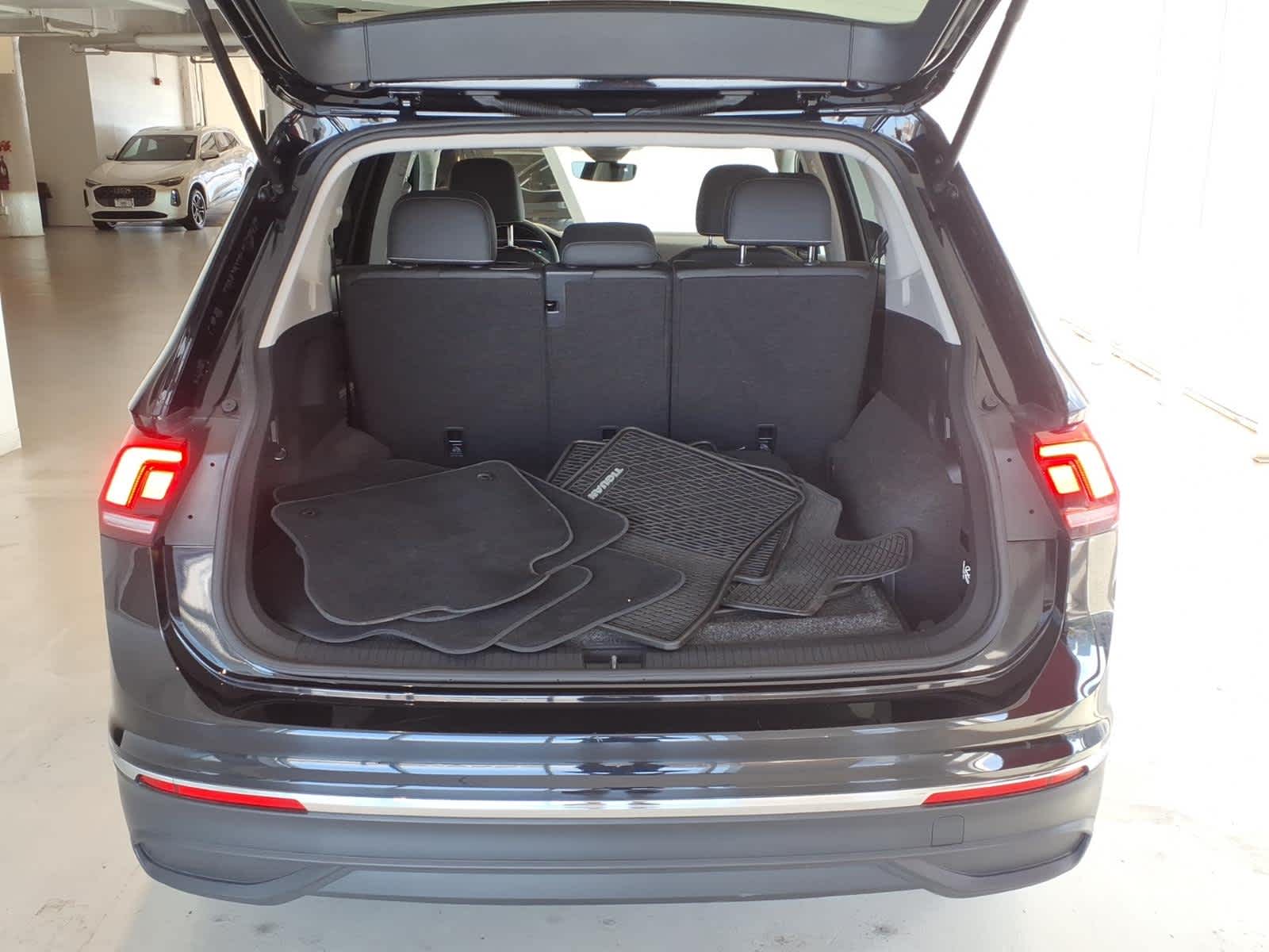 2023 Volkswagen Tiguan 2.0T SE 4MOTION