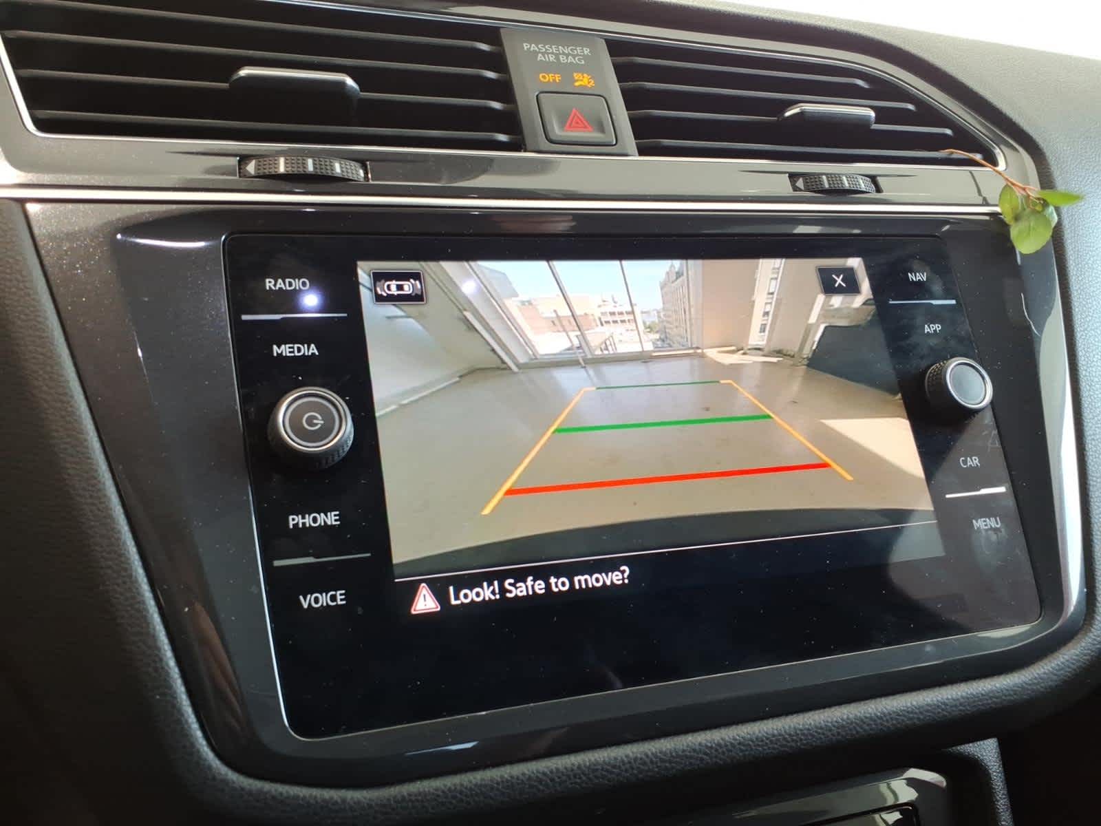 2023 Volkswagen Tiguan 2.0T SEL R-Line 4MOTION