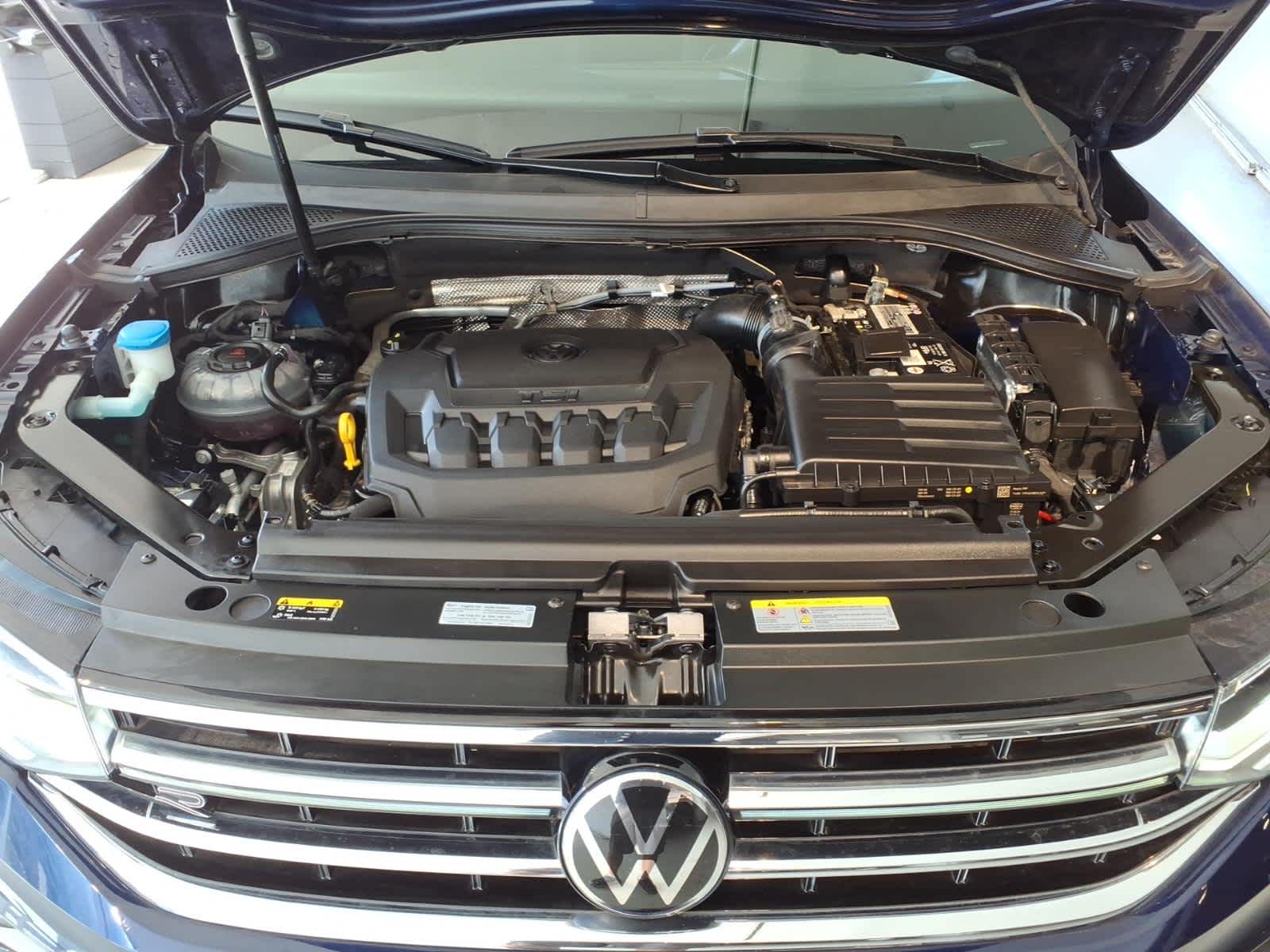 2023 Volkswagen Tiguan 2.0T SEL R-Line 4MOTION