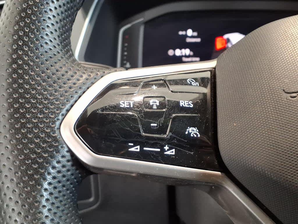 2022 Volkswagen Tiguan 2.0T SEL R-Line 4MOTION
