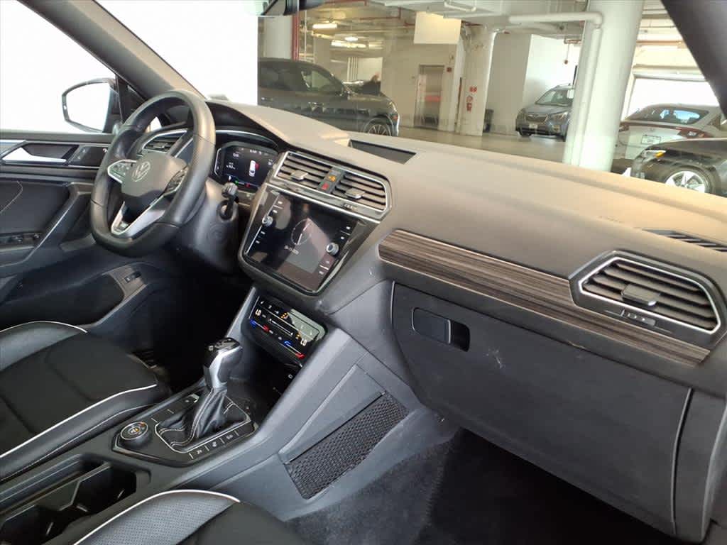 2022 Volkswagen Tiguan 2.0T SEL R-Line 4MOTION