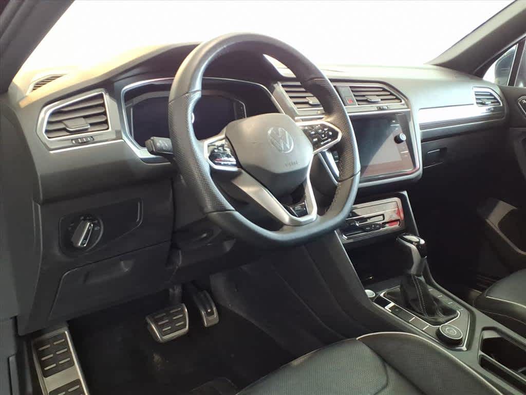 2022 Volkswagen Tiguan 2.0T SEL R-Line 4MOTION