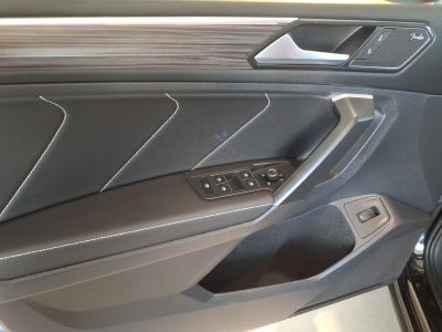 2024 Volkswagen Tiguan 2.0T SEL R-Line 4MOTION