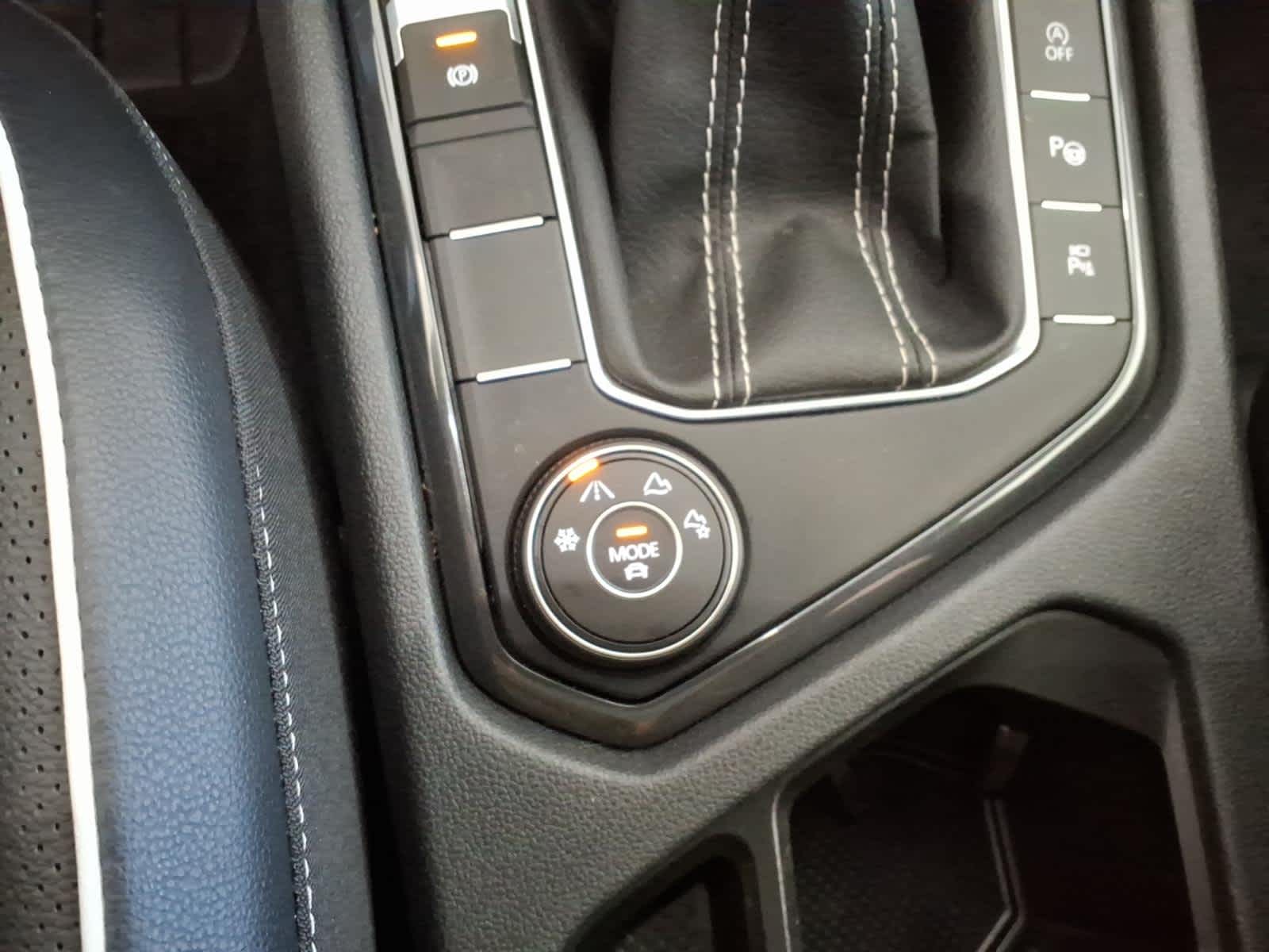 2024 Volkswagen Tiguan 2.0T SEL R-Line 4MOTION