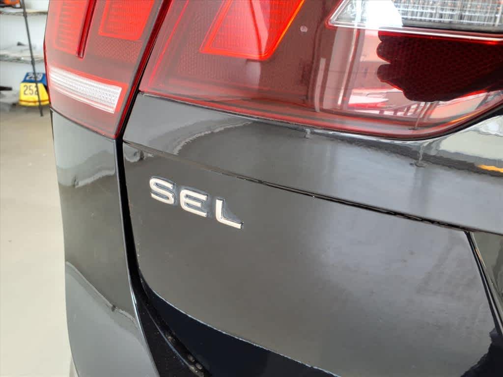 2023 Volkswagen Tiguan 2.0T SEL R-Line 4MOTION