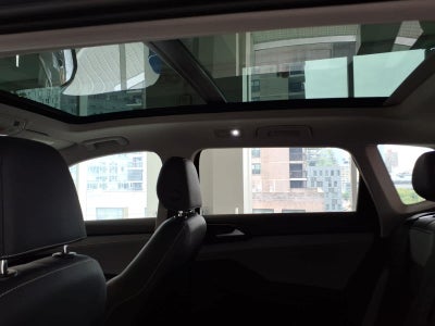 2023 Volkswagen Taos SEL 4MOTION
