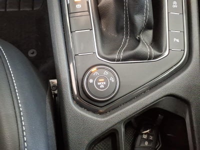 2024 Volkswagen Tiguan 2.0T SE R-Line Black 4MOTION
