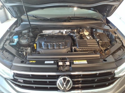 2024 Volkswagen Tiguan 2.0T SE R-Line Black 4MOTION