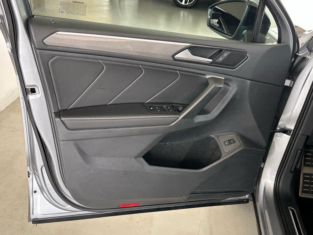 2024 Volkswagen Tiguan 2.0T SE R-Line Black 4MOTION