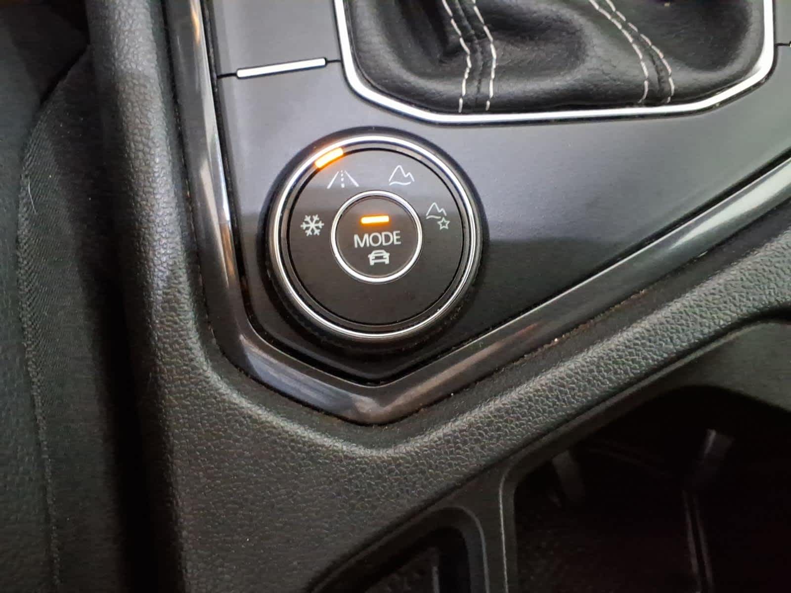 2023 Volkswagen Tiguan 2.0T SE R-Line Black 4MOTION