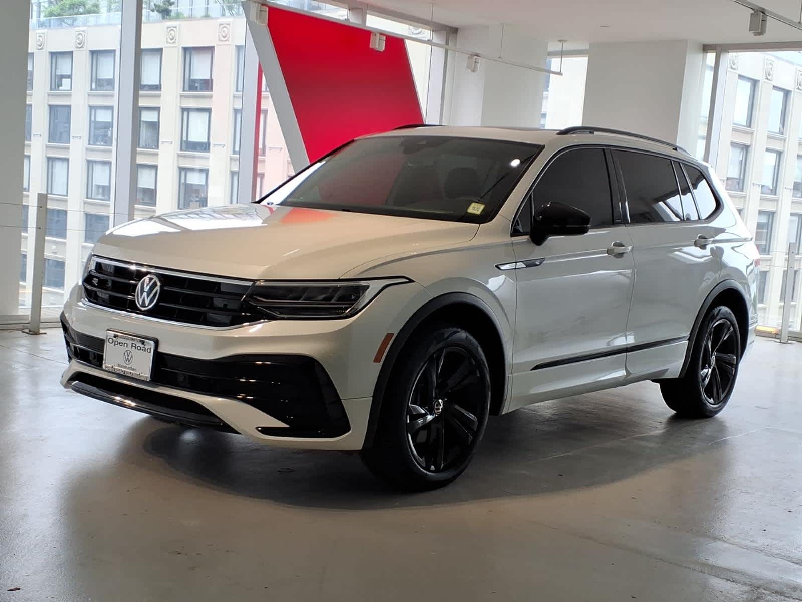 2023 Volkswagen Tiguan 2.0T SE R-Line Black 4MOTION