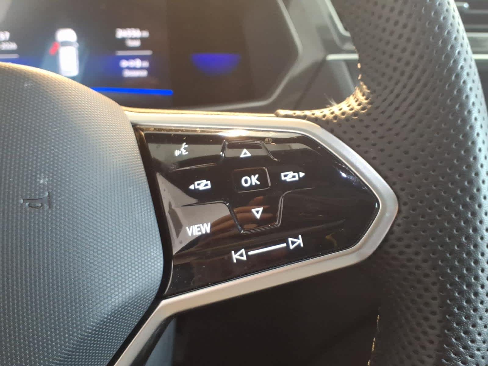 2023 Volkswagen Tiguan 2.0T SE R-Line Black 4MOTION