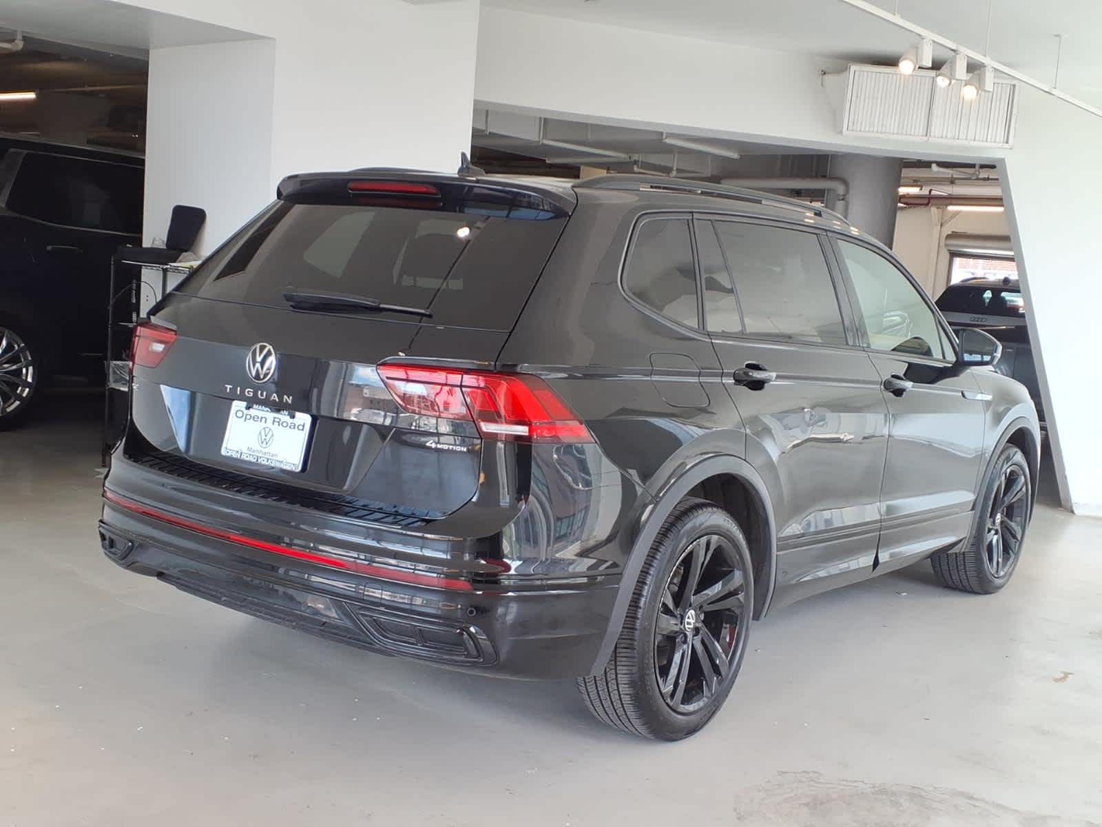 2023 Volkswagen Tiguan 2.0T SE R-Line Black 4MOTION