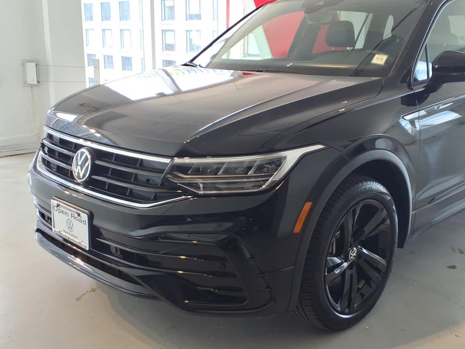 2023 Volkswagen Tiguan 2.0T SE R-Line Black 4MOTION