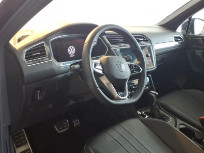 2023 Volkswagen Tiguan 2.0T SE R-Line Black 4MOTION