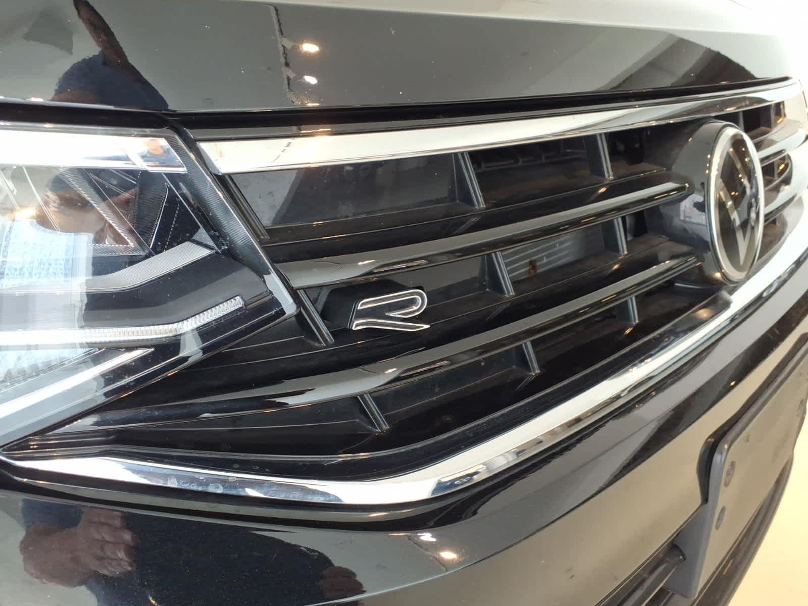 2024 Volkswagen Tiguan 2.0T SE R-Line Black 4MOTION