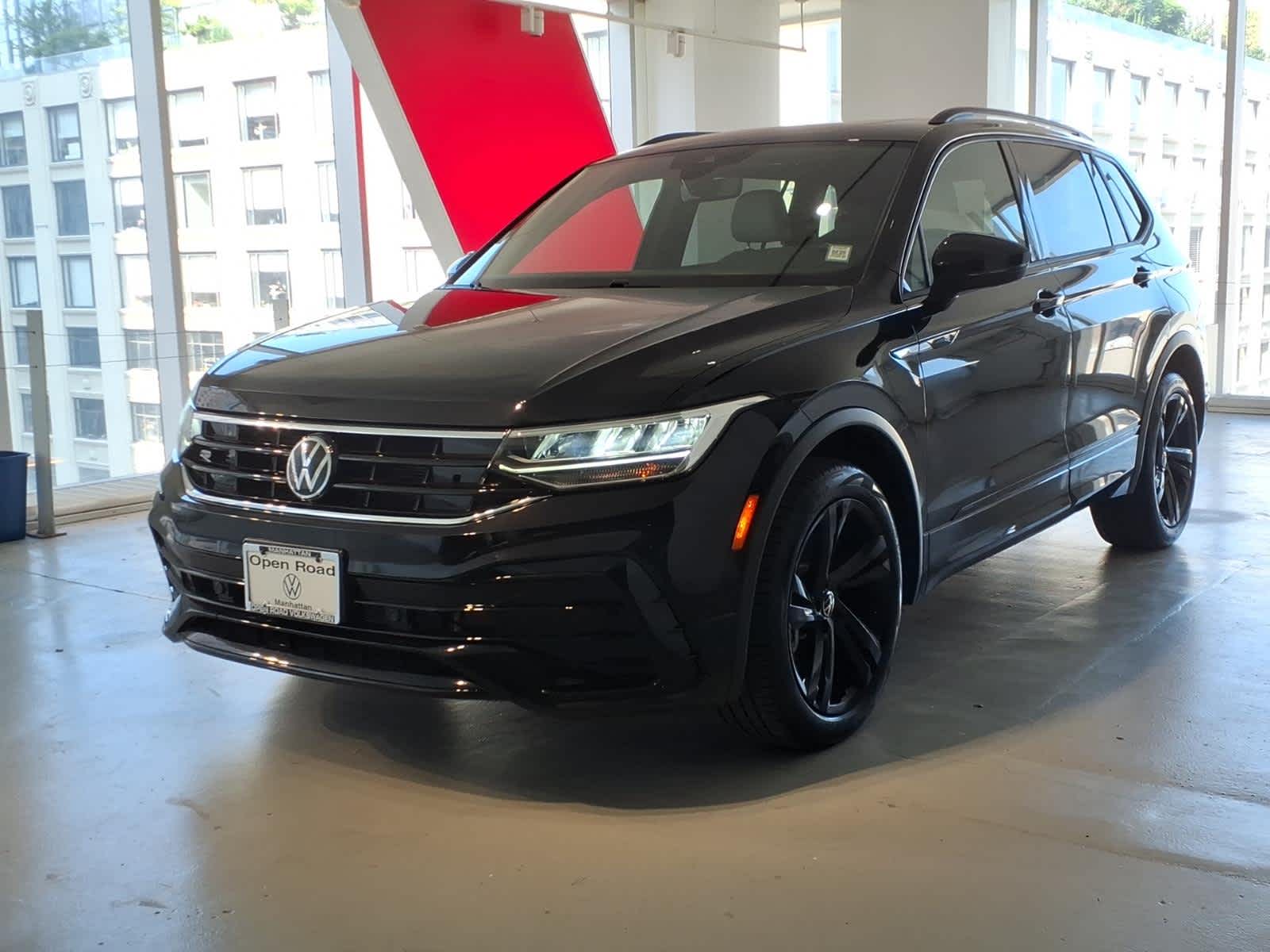 2023 Volkswagen Tiguan 2.0T SE R-Line Black 4MOTION