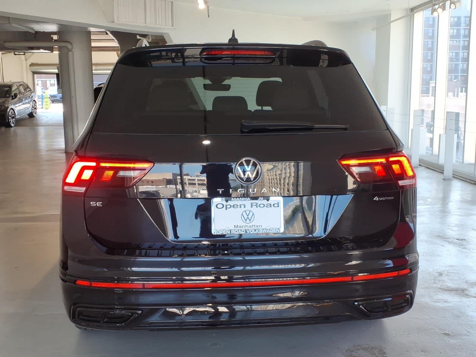 2023 Volkswagen Tiguan 2.0T SE R-Line Black 4MOTION
