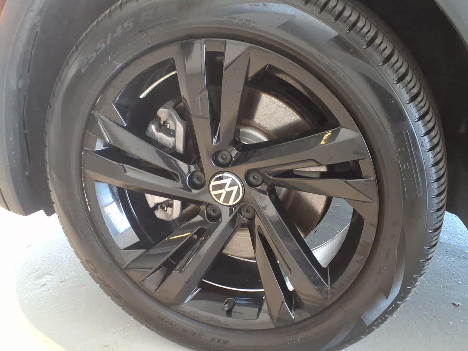 2023 Volkswagen Tiguan 2.0T SE R-Line Black 4MOTION