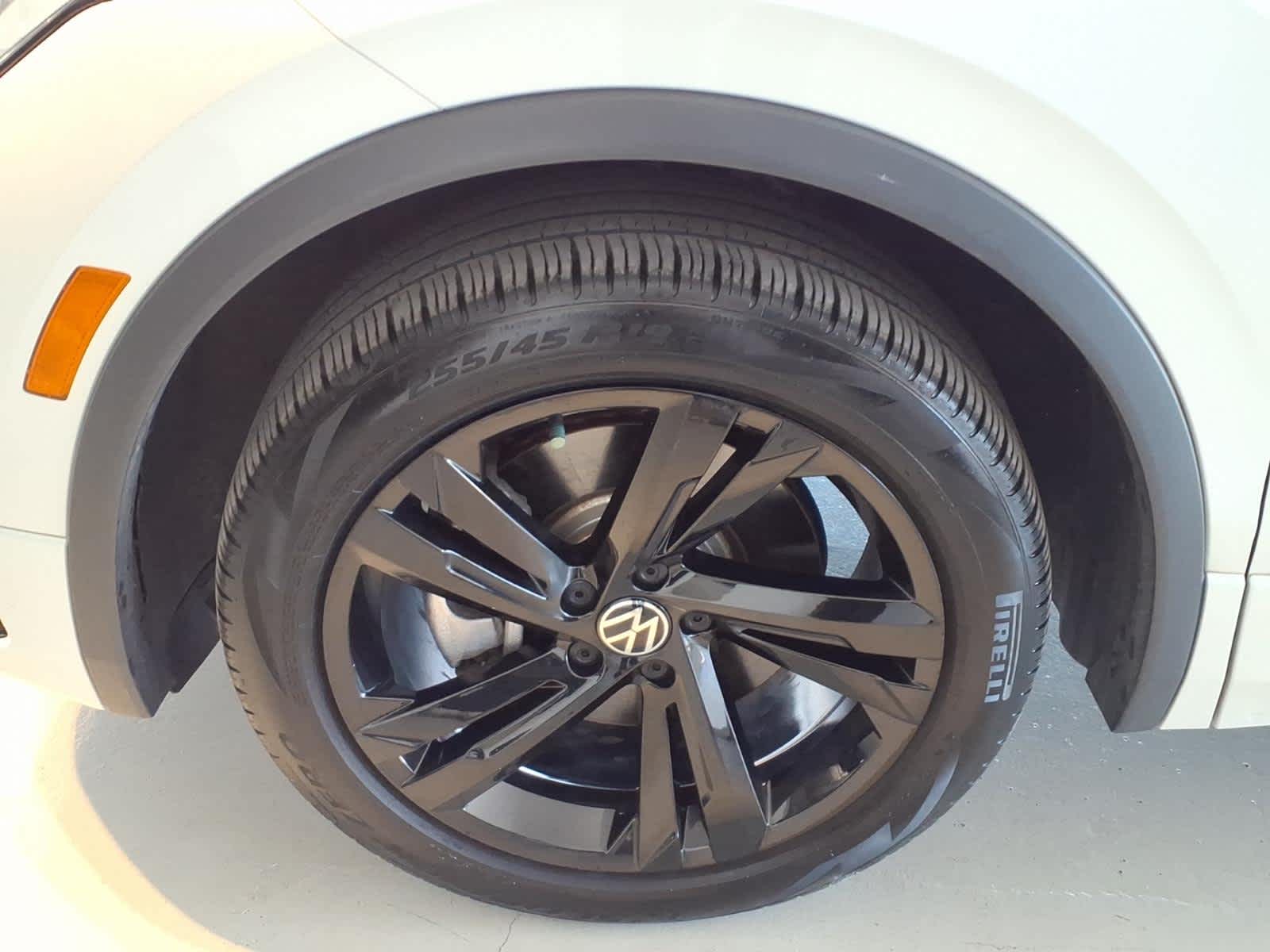 2023 Volkswagen Tiguan 2.0T SE R-Line Black FWD