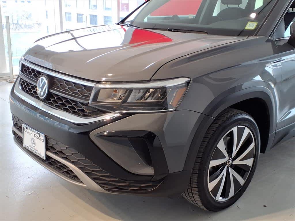 2023 Volkswagen Taos SE FWD